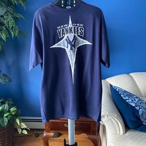 NY Yankees vintage 1998 Starter Genuine Merchandise Tshirt